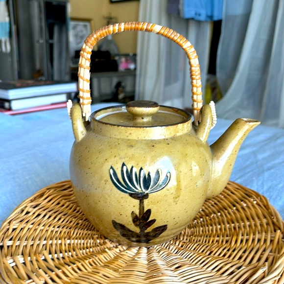 Vintage Ceramic Japanese Tea Pot Teapot Bamboo Handle - Picture 1 of 3